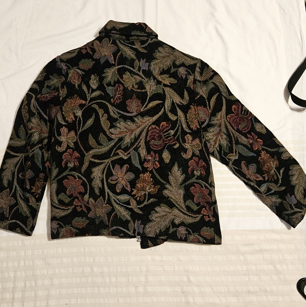 Floral Patterned Jacket - image 4